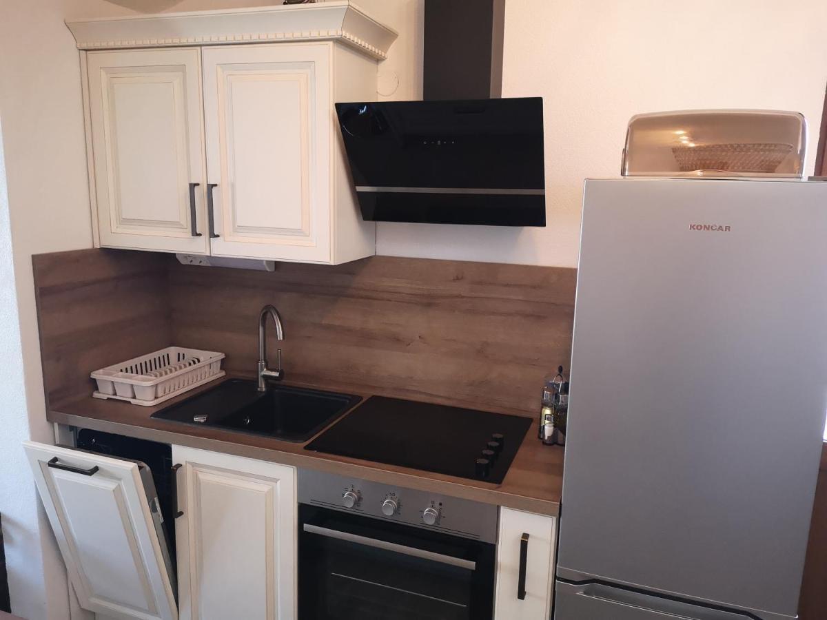 شقة Lux Attic Old Town Rab راب المظهر الخارجي الصورة